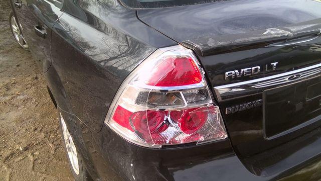 2011 Chevrolet Aveo BLACK Photo 10