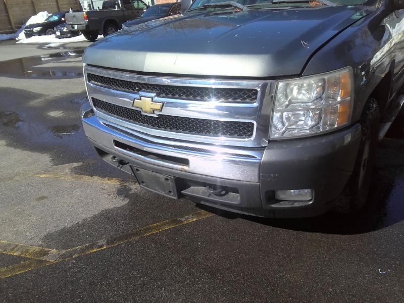2011 Chevrolet Silverado 1500  Photo 4