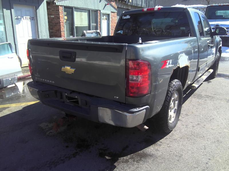 2011 Chevrolet Silverado 1500  Photo 10