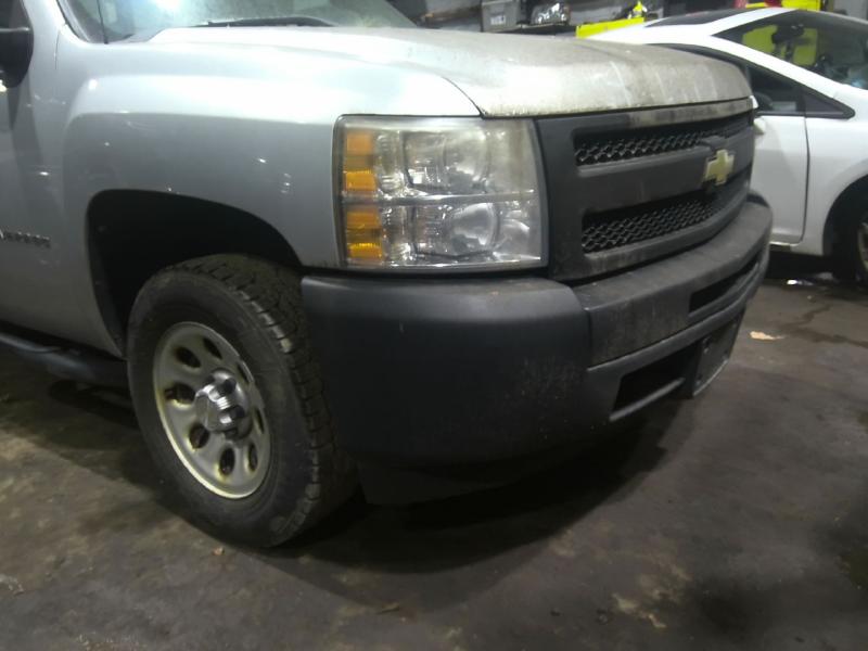 2011 Chevrolet Silverado 1500 SILVER Photo 5
