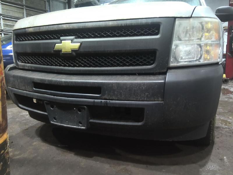 2011 Chevrolet Silverado 1500 SILVER Photo 7
