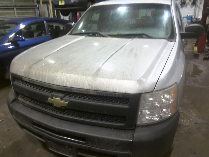 2011 Chevrolet Silverado 1500 SILVER Photo 8