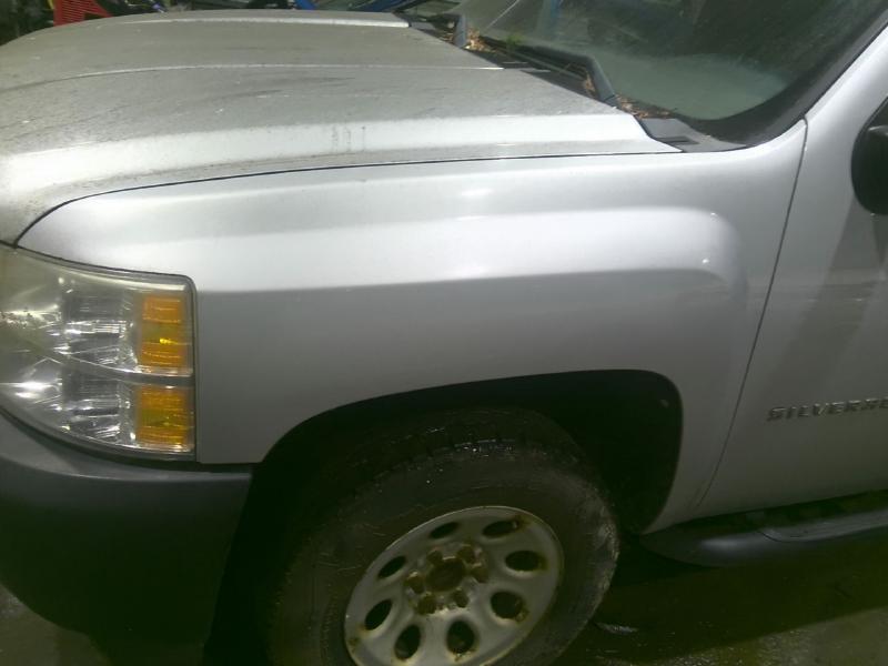 2011 Chevrolet Silverado 1500 SILVER Photo 11