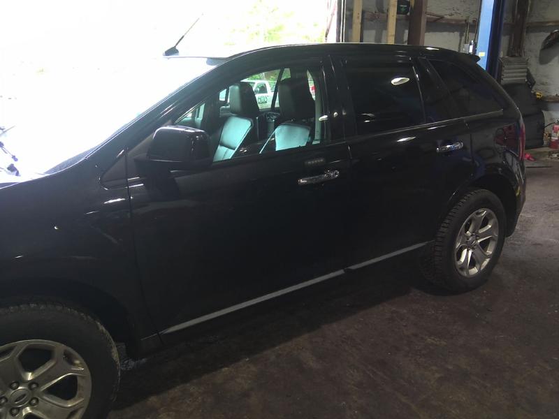 2011 Ford Edge BLACK Photo 6