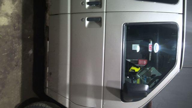 2011 Ford F-150 GOLD Photo 8