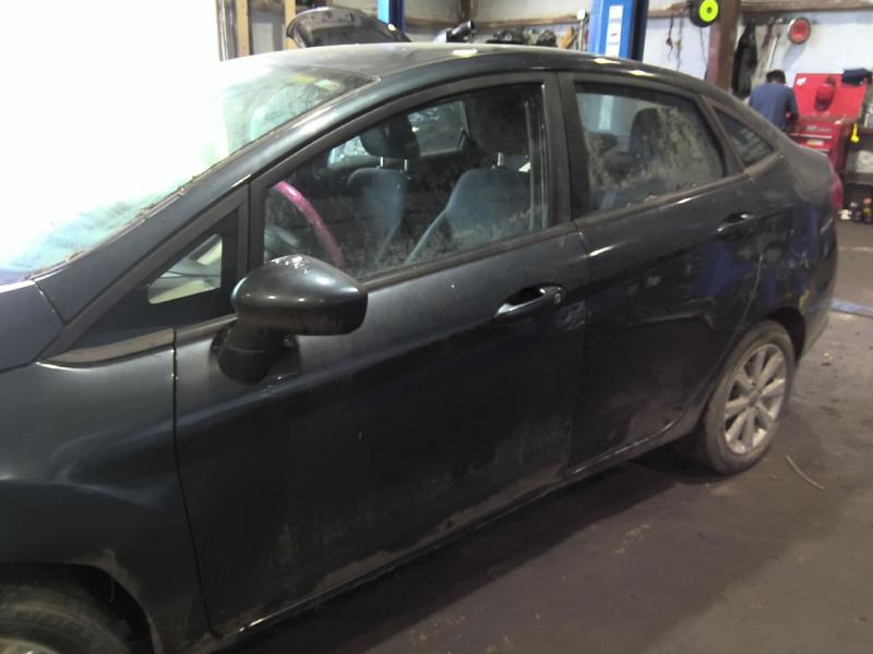 2011 Ford Fiesta GRAY Photo 5