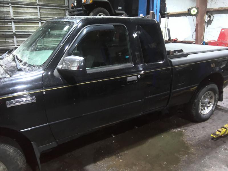 2011 Ford Ranger BLACK Photo 12