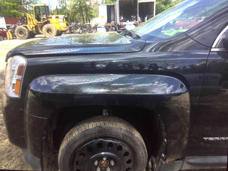 2011 GMC Terrain CARBON FLASH METALLIC Photo 10