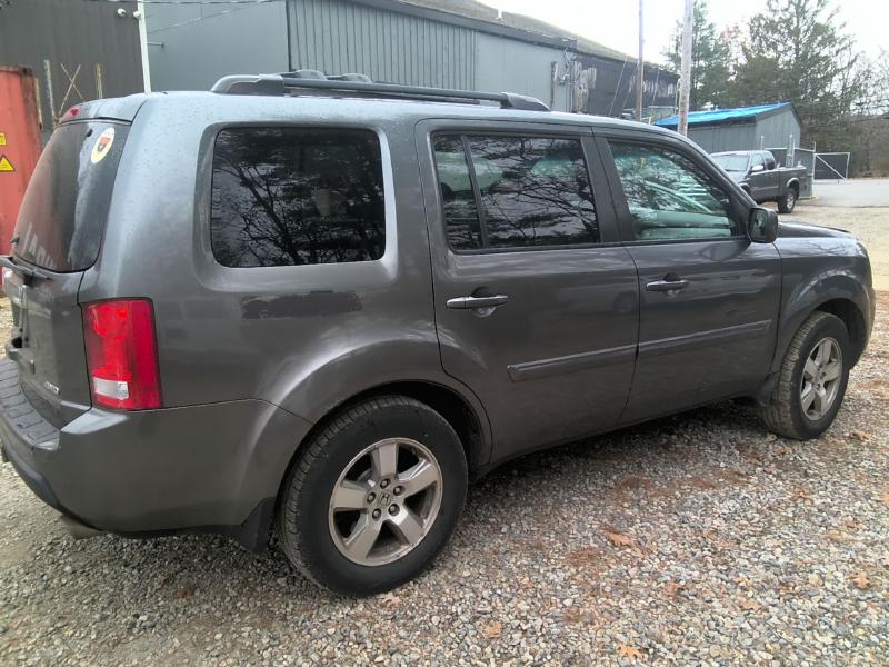 2011 Honda Pilot GRAY Photo 10