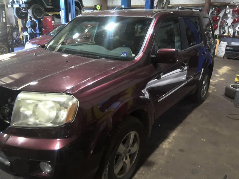 2011 Honda Pilot MAROON Photo 12