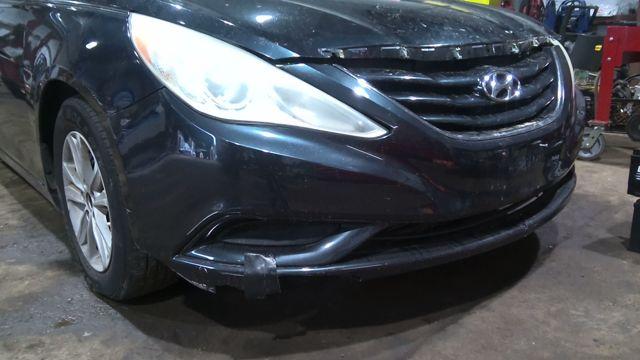 2011 Hyundai Sonata DARK BLUE Photo 4