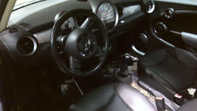 2011 Mini Cooper YELLOW Photo 13