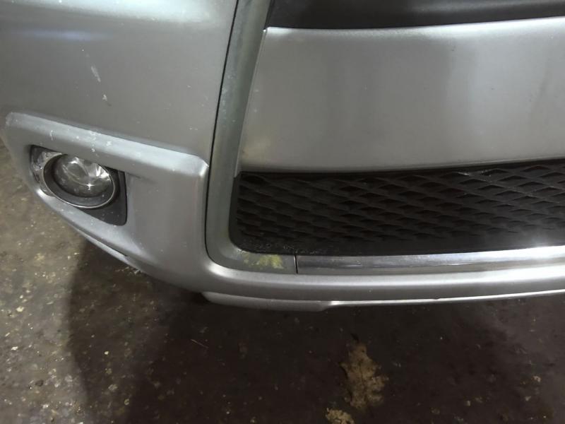2011 Subaru Outback Sport SILVER Photo 4