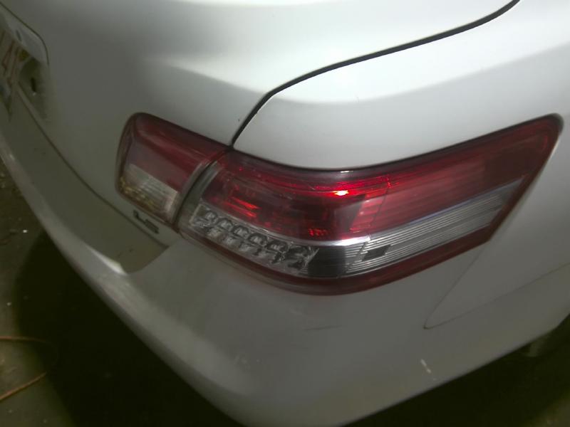 2011 Toyota Camry WHITE Photo 15