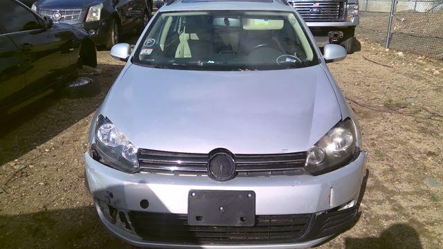 2011 Volkswagen Jetta  Photo 3