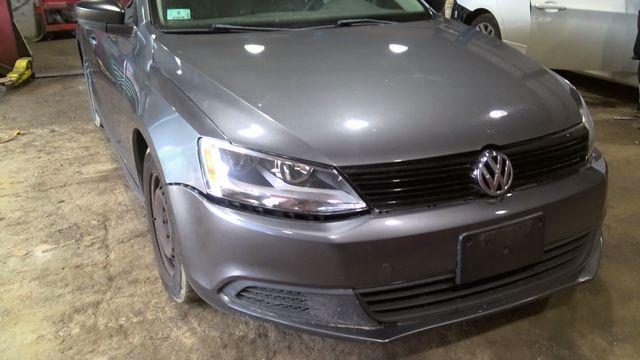 2011 Volkswagen Jetta GRAY Photo 4