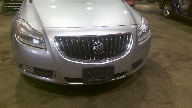 2012 Buick Regal SILVER Photo 6