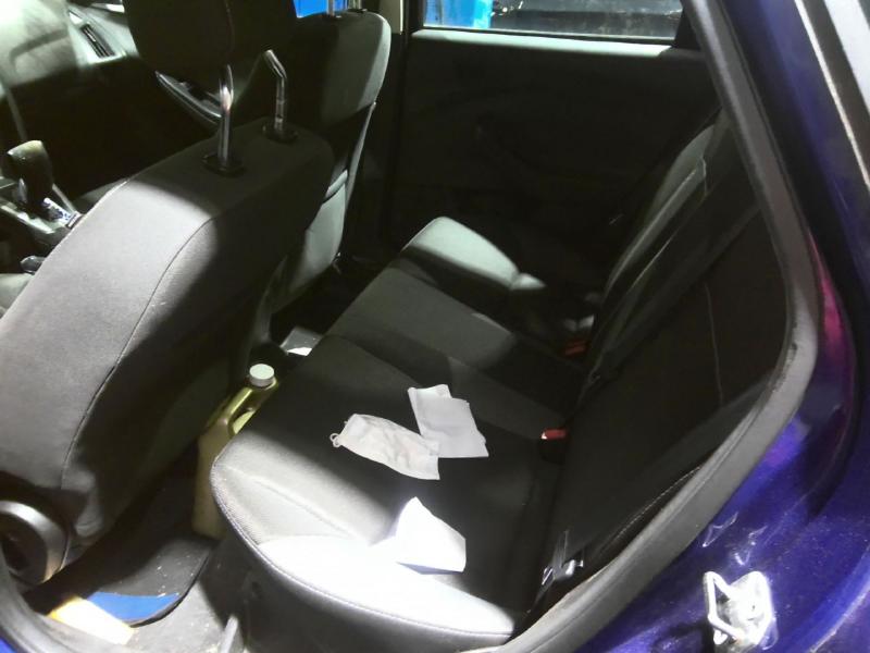 2012 Ford Focus BLUE Photo 15