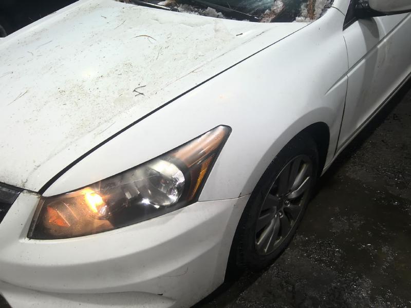2012 Honda Accord WHITE Photo 8