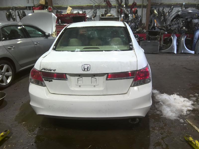 2012 Honda Accord WHITE Photo 10