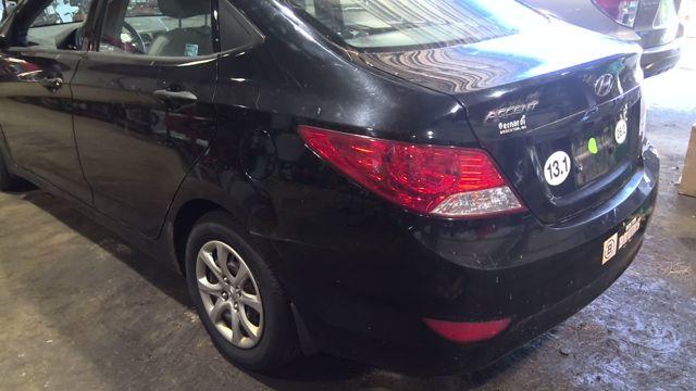 2012 Hyundai Accent  Photo 9