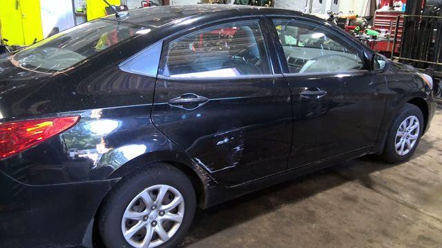 2012 Hyundai Accent  Photo 14