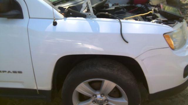 2012 Jeep Compass WHITE Photo 5