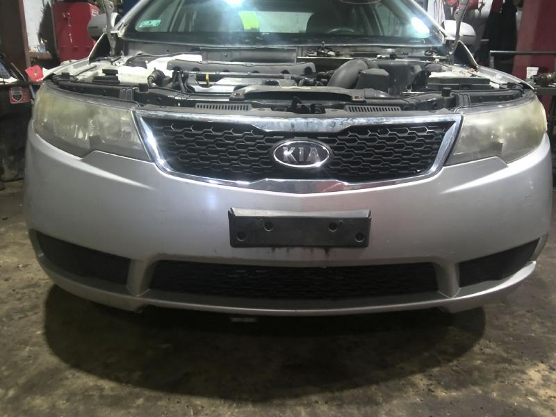 2012 Kia Forte SILVER Photo 4