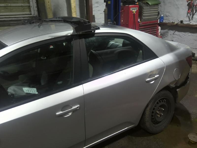 2012 Kia Forte SILVER Photo 11