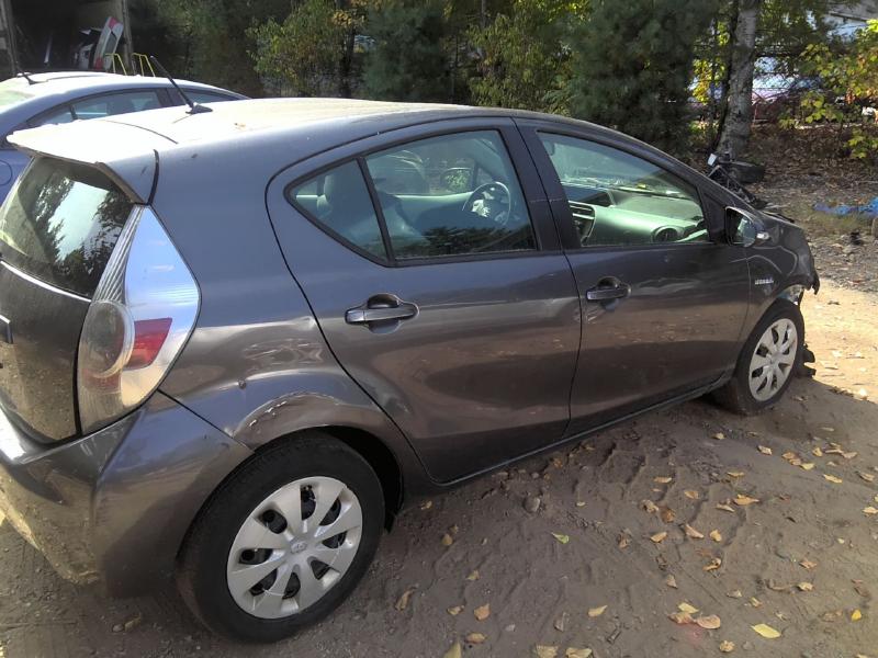 2012 Toyota Prius GRAY Photo 9
