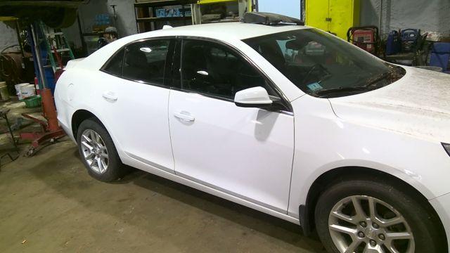 2013 Chevrolet Malibu WHITE Photo 4
