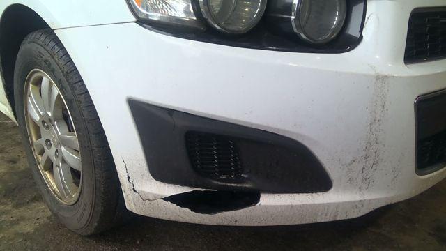 2013 Chevrolet Sonic Photo 2