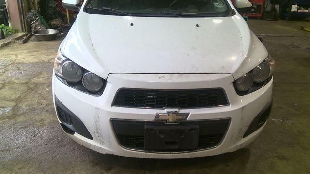 2013 Chevrolet Sonic Photo 3