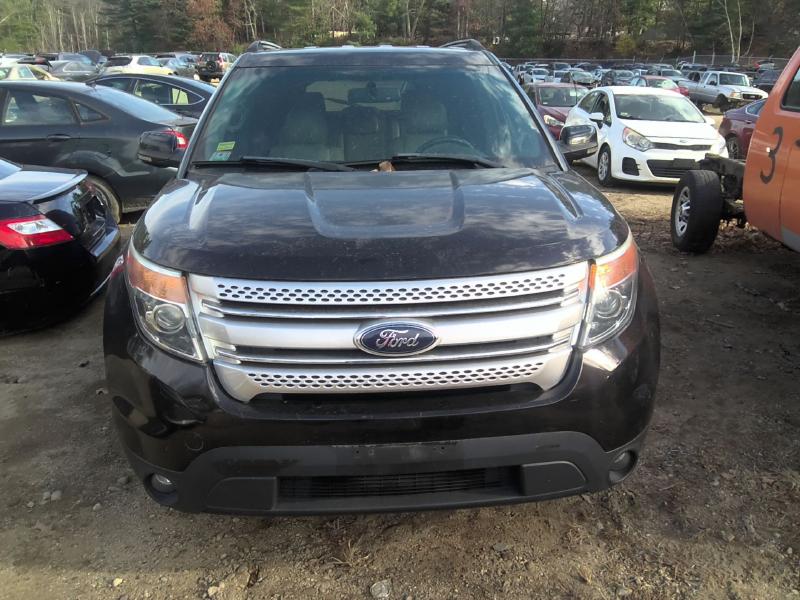 2013 Ford Explorer BROWN Photo 2