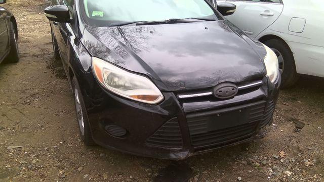 2013 Ford Focus BLACK Photo 12