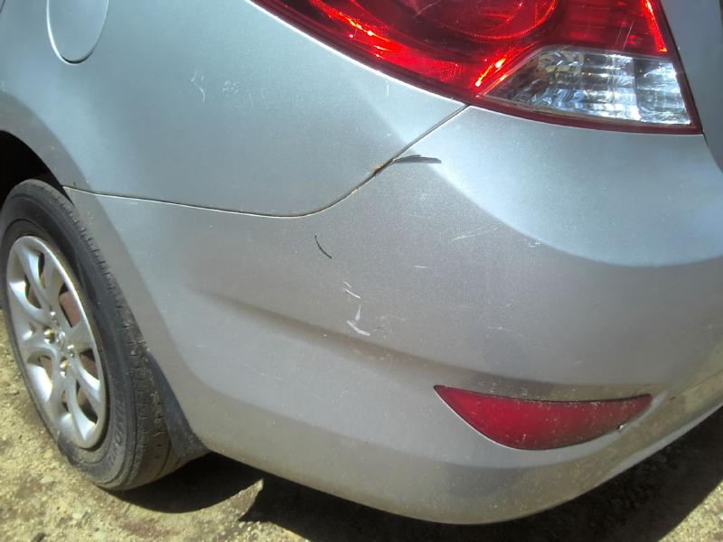 2013 Hyundai Accent SILVER Photo 14
