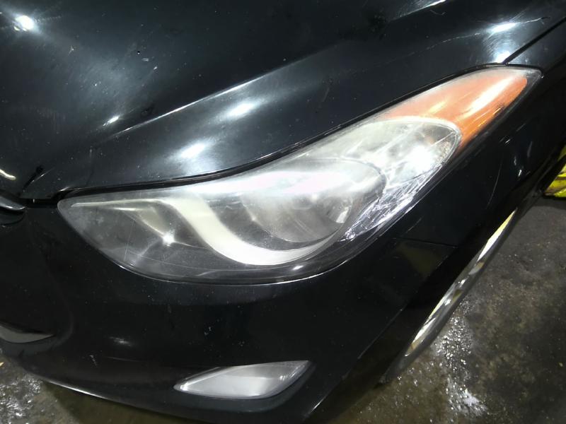 2013 Hyundai Elantra BLACK Photo 4