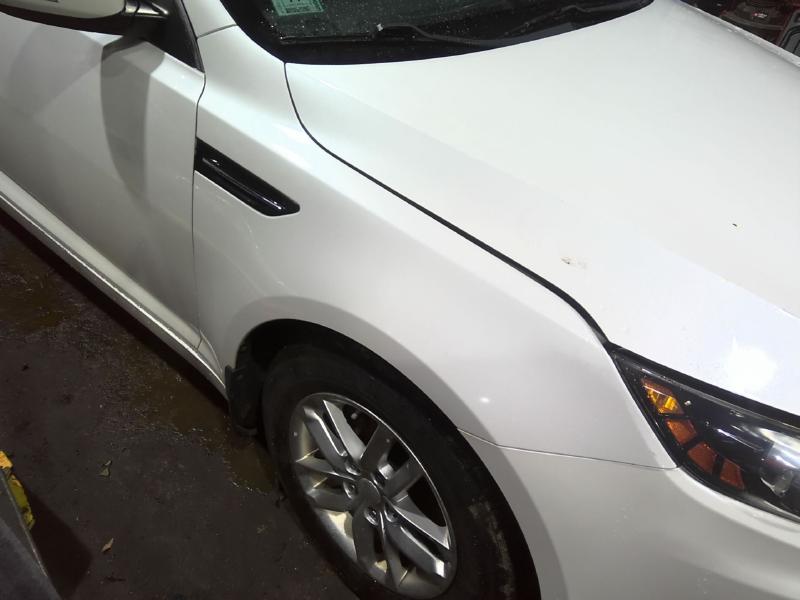 2013 Kia Optima WHITE Photo 14