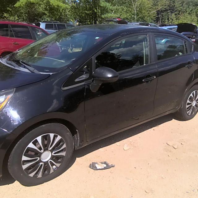 2013 Kia Rio BLACK Photo 3