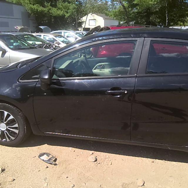 2013 Kia Rio BLACK Photo 5