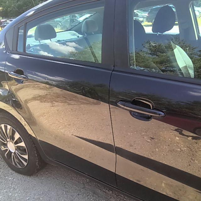 2013 Kia Rio BLACK Photo 13