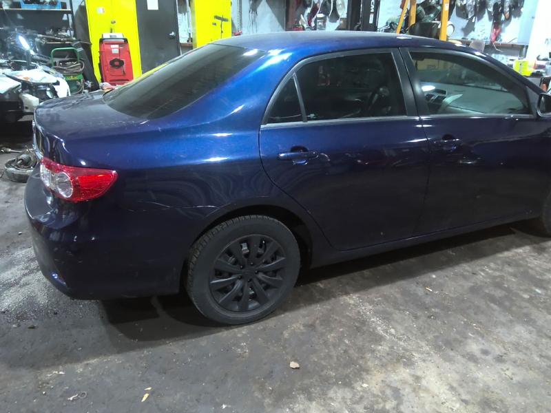 2013 Toyota Corolla DARK BLUE Photo 13