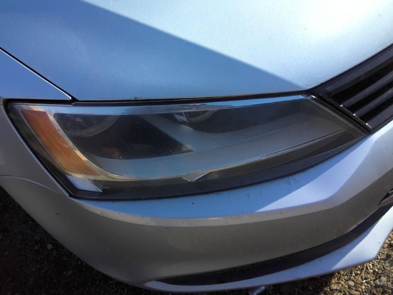 2013 Volkswagen Jetta SILVER Photo 9