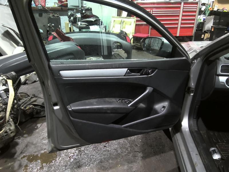 2013 Volkswagen Passat GRAY Photo 8