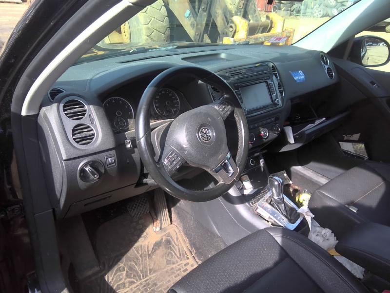 2013 Volkswagen Tiguan BLACK Photo 12