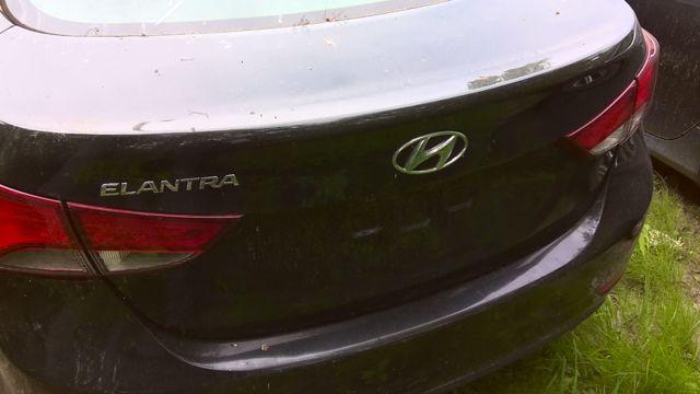 2014 Hyundai Elantra BLACK Photo 3