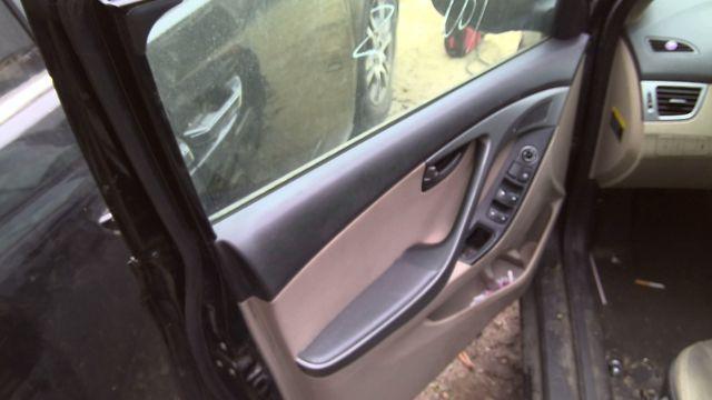 2014 Hyundai Elantra BLACK Photo 8