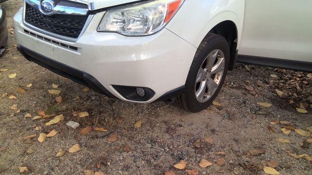 2014 Subaru Forester white Photo 10