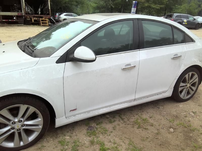 2015 Chevrolet Cruze WHITE Photo 3