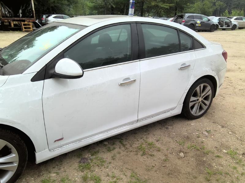 2015 Chevrolet Cruze WHITE Photo 4